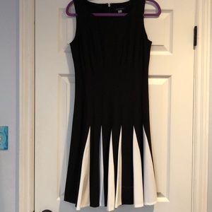 Tommy Hilfiger black and white dress
